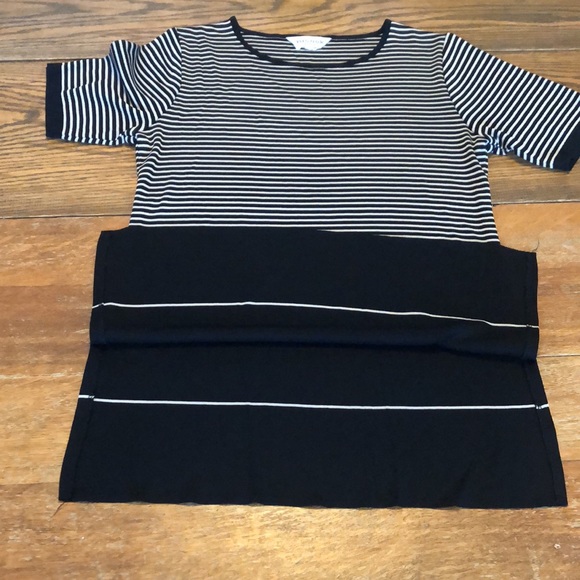 Silky Stripe Top - Picture 7 of 9